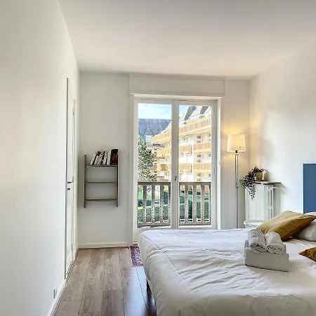 L'imprevu - Yourhosthelper Apartmán
